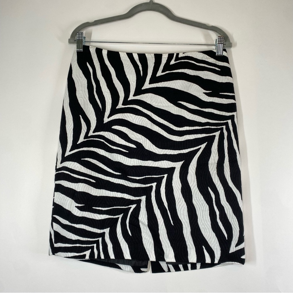Talbots Petite Zebra Pattern Pencil Knee Length Skirt Size 8P